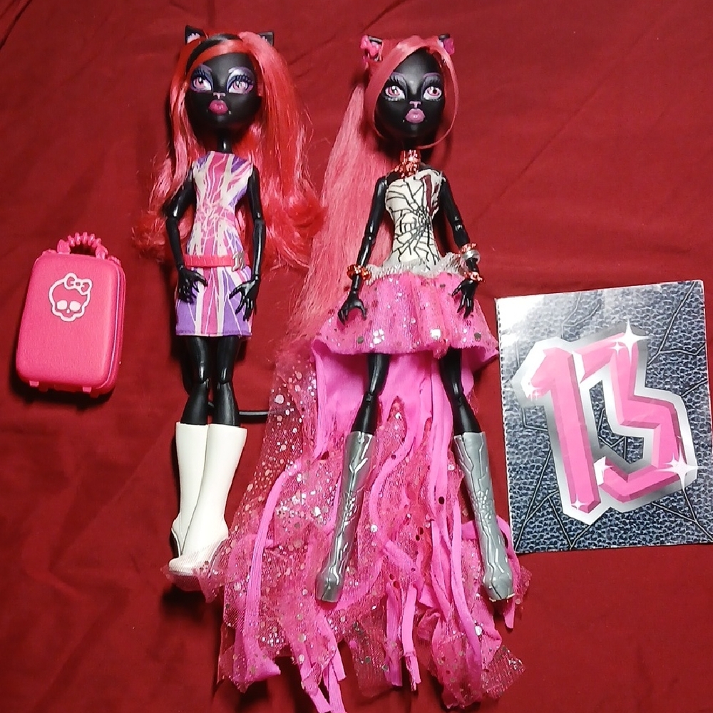 NEEDS TO BE GONE ASAP: Monster High